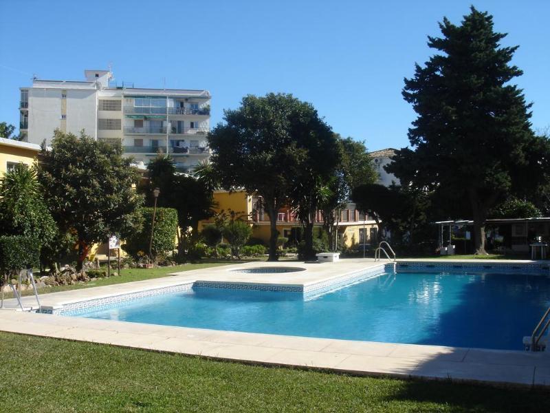 Apartamentos San Carlos Benalmadena Luaran gambar